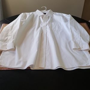 Jos A Bank Travelers Dress shirt